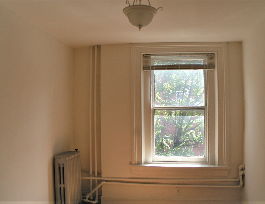 1401 Madison #5 - Bedroom