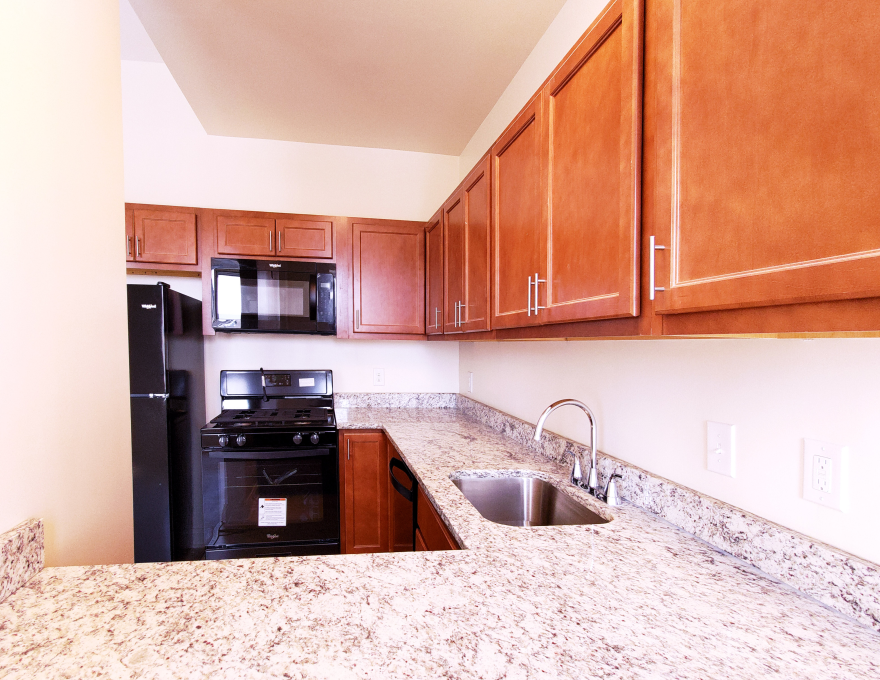 1812 Eutaw #410 - Kitchen