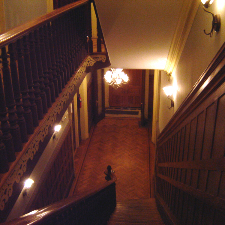 1401 Madison Avenue - Main Hallway